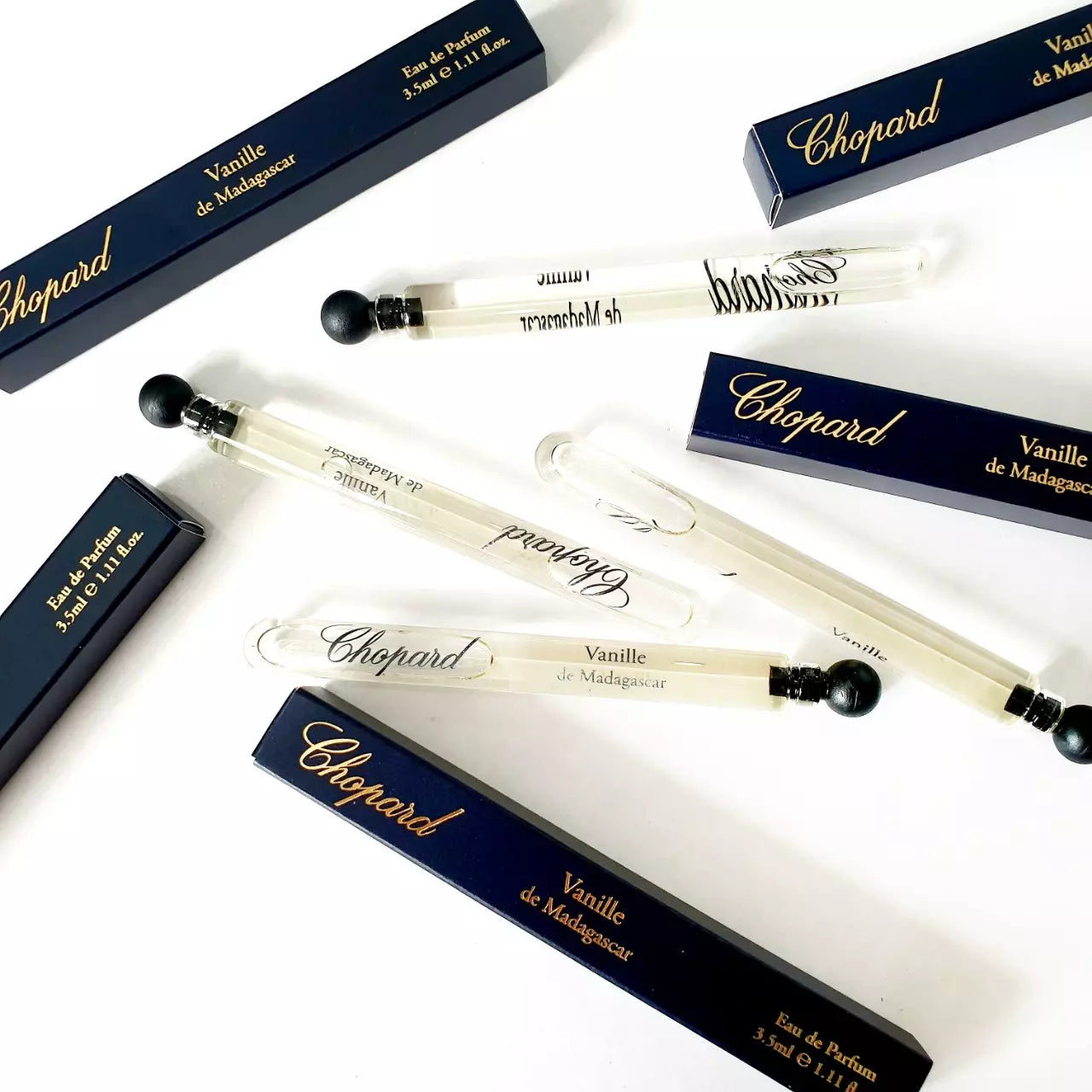 Chopard Vanille de Madagascar 3,5 ml 0,12 fl. oz. offisiell prøve-Chopard Rose Seljuke-Chopard Haute Parfumerie-Chopard Rose Seljuke 3,5ml 0,12 fl. oz. mini-smelltoimpress