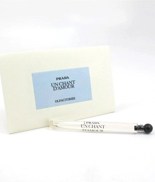 Prada Un Chant D’amour Olfactories mini 4ml 0,14 fl. o.z. échantillon de parfum officiel, Prada Un Chant D’amour Olfactories mini 4ml 0,14 fl. o.z. virallinen hajuvesinäyte, Prada Un Chant D’amour Olfactories mini 4ml 0,14 fl. o.z. oficjalna próbka p