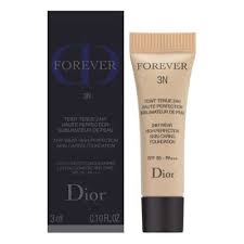 Christian Dior Forever 3N 24H Wear High Perfection Skin Caring foundation 3N Neutral 3ml 0,10 fl. oz. mini kosmetikkprøve. Avant/Før 030